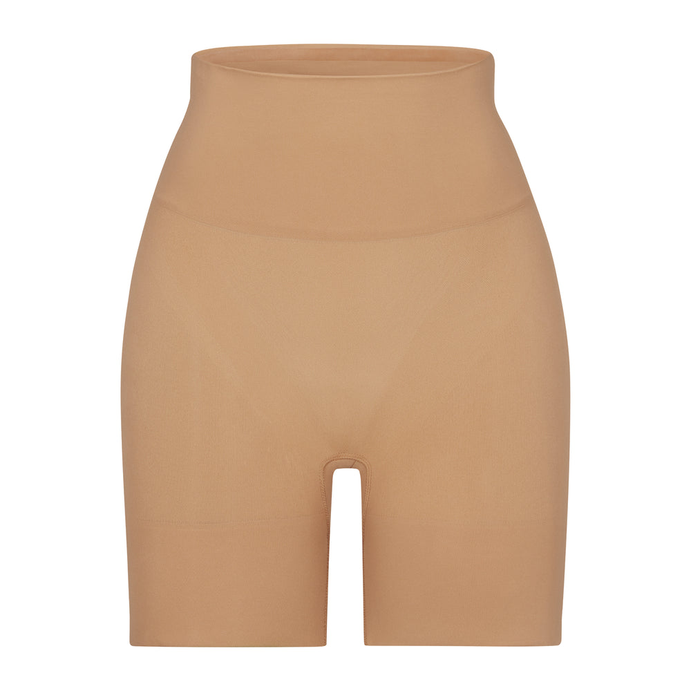 Skims BUTT ENHANCING Kratasy Béžové | AGXZ-41609