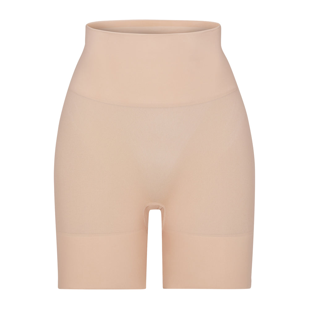 Skims BUTT ENHANCING Kratasy Béžové | QNEZ-97106