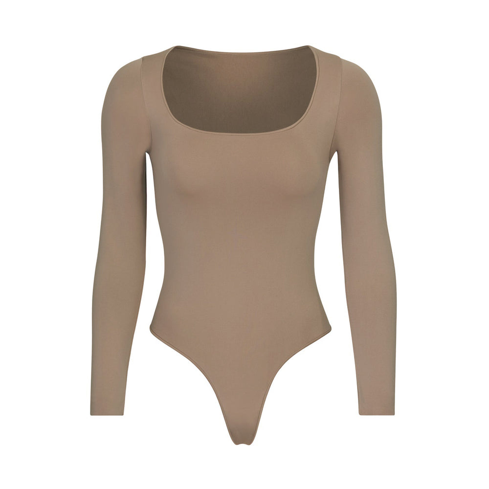 Skims ESSENTIAL SCOOP NECK Long Sleeve Bodysuit Marhule | TSOE-04597