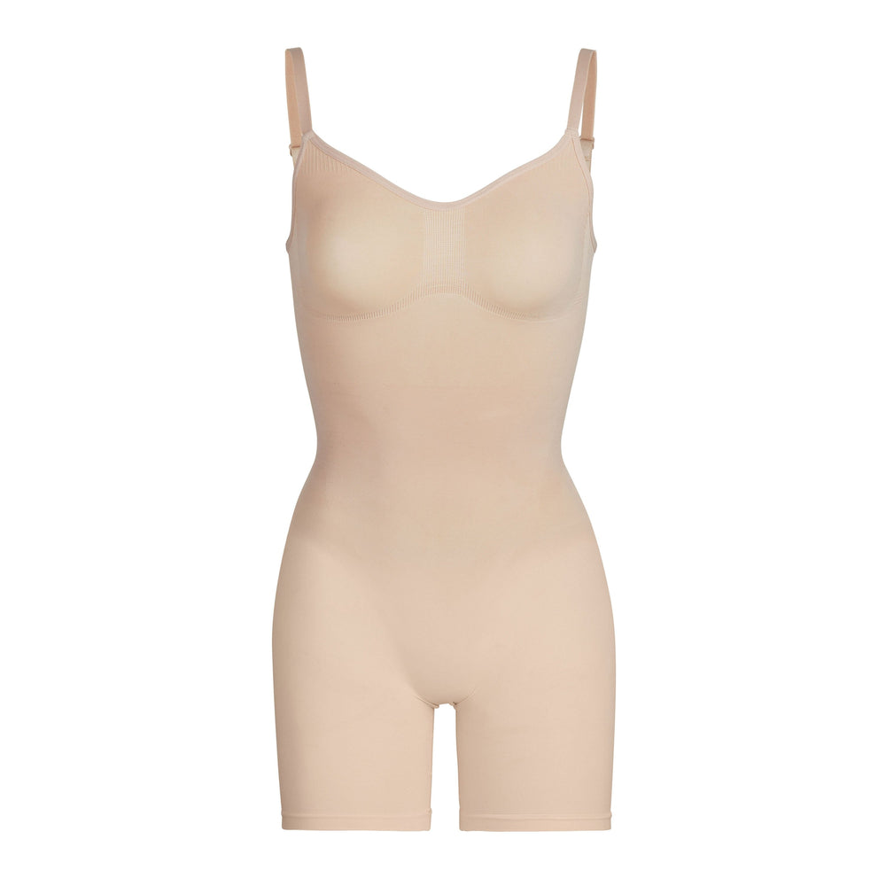 Skims SCULPTING BODYSUIT MID THIGH W. OPEN GUSSET Bodysuit Béžové | RIWD-80351