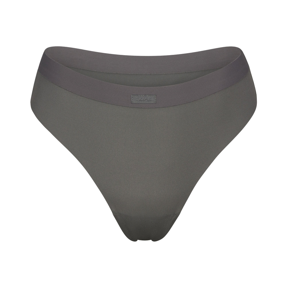 Skims SMOOTH RIB Thong Tmavo Siva | ZKEI-40356