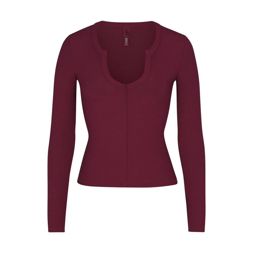 Skims SOFT LOUNGE SPLIT NECK LONG SLEEVE T-shirt Nachový | RVFW-74563